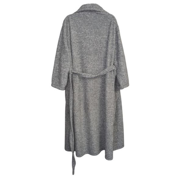 Plush Robe - Picture 2 of 6